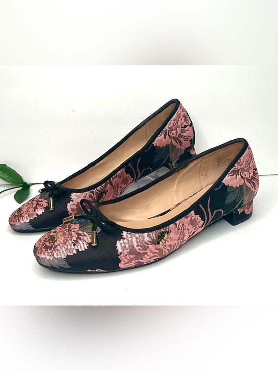 Kelly & Katie Shoes - Kelly & Katie Floral Embroidered Ballet Flats Black Pink Jacquard 9.5
